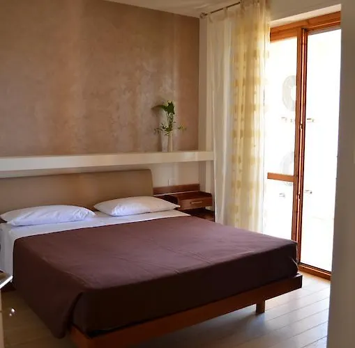 Oda ve Kahvaltı Bb Vicolo Corto